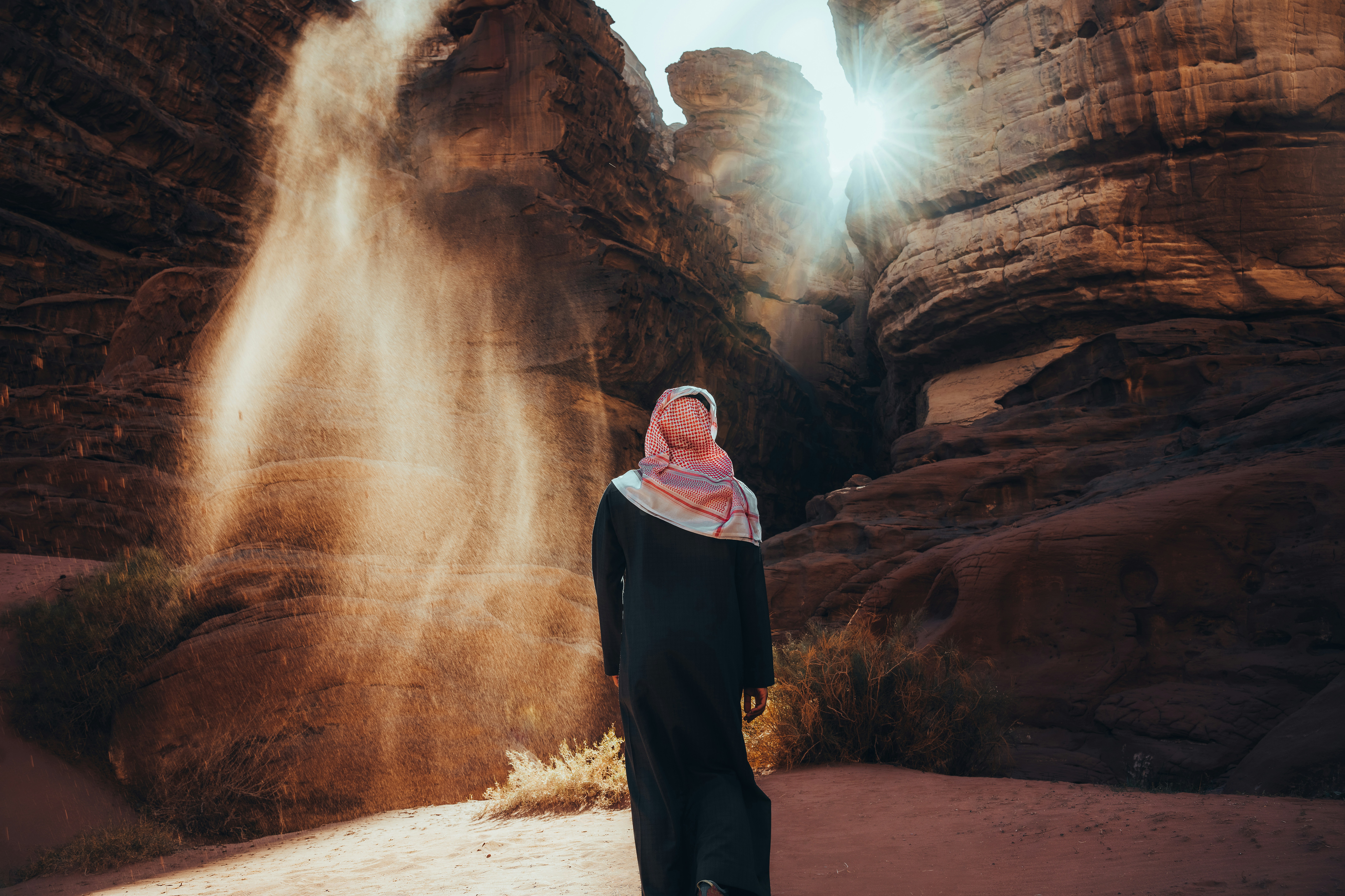 رواتب العمل في مشروع نيوم